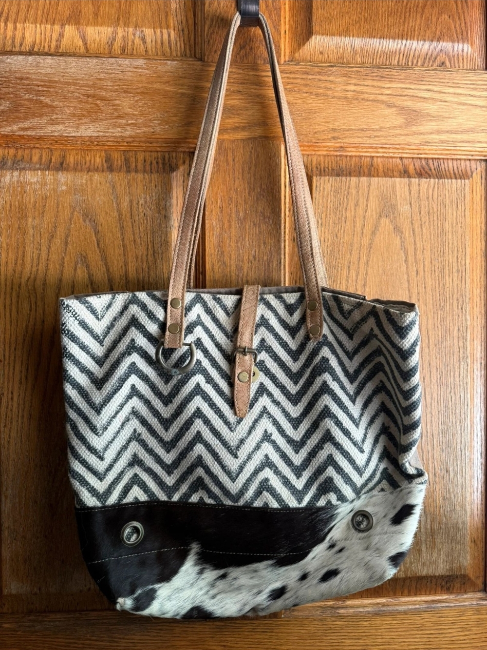 Super Cute Myra Purse. Chevron Canvas Tote with Haircalf Accent - Black & White